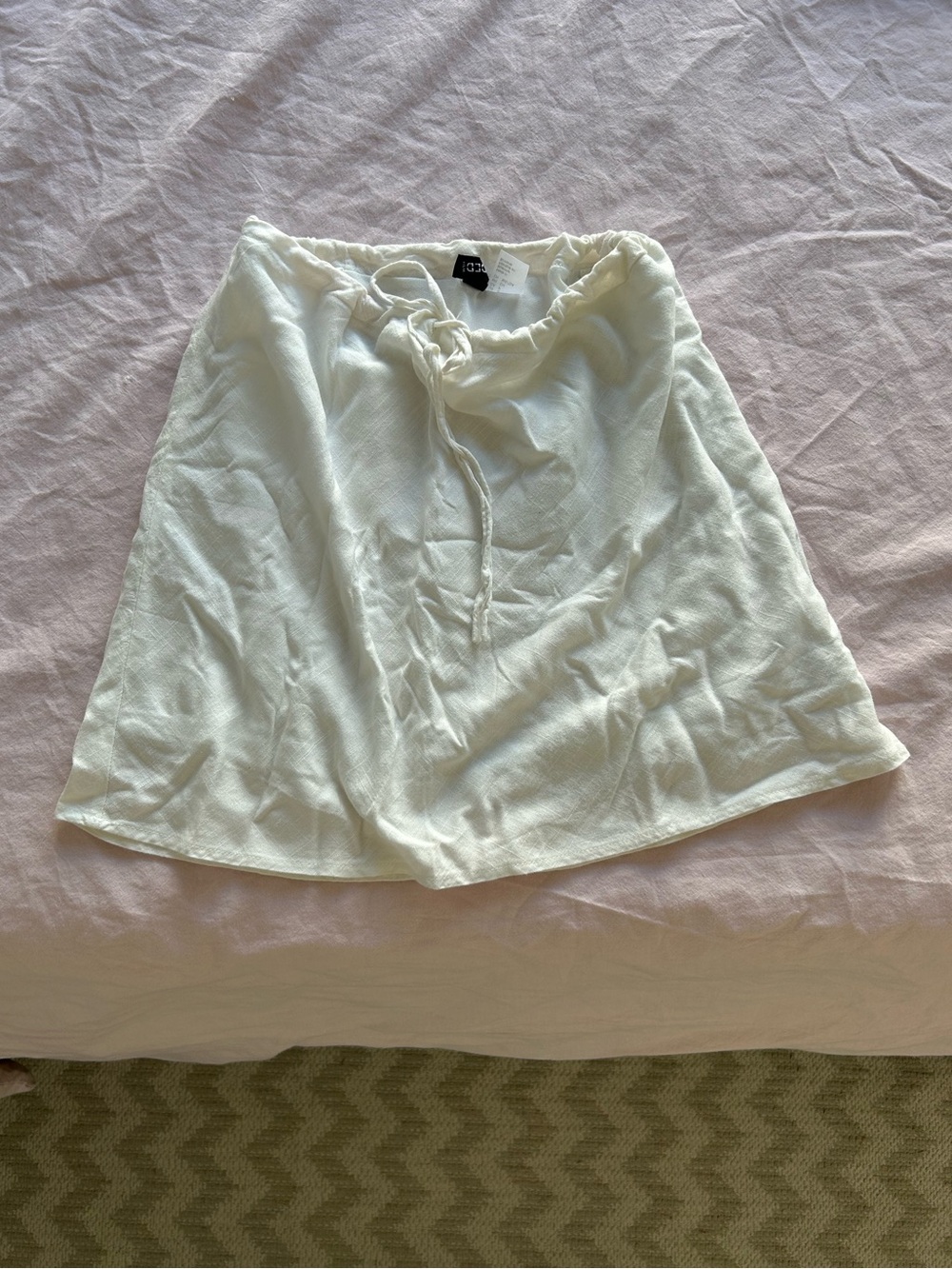 H&M White Adjustable Linen Skirt